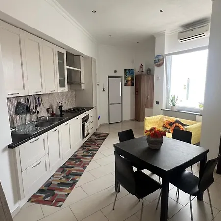 דירה Il Borgo Int1 איסקיה